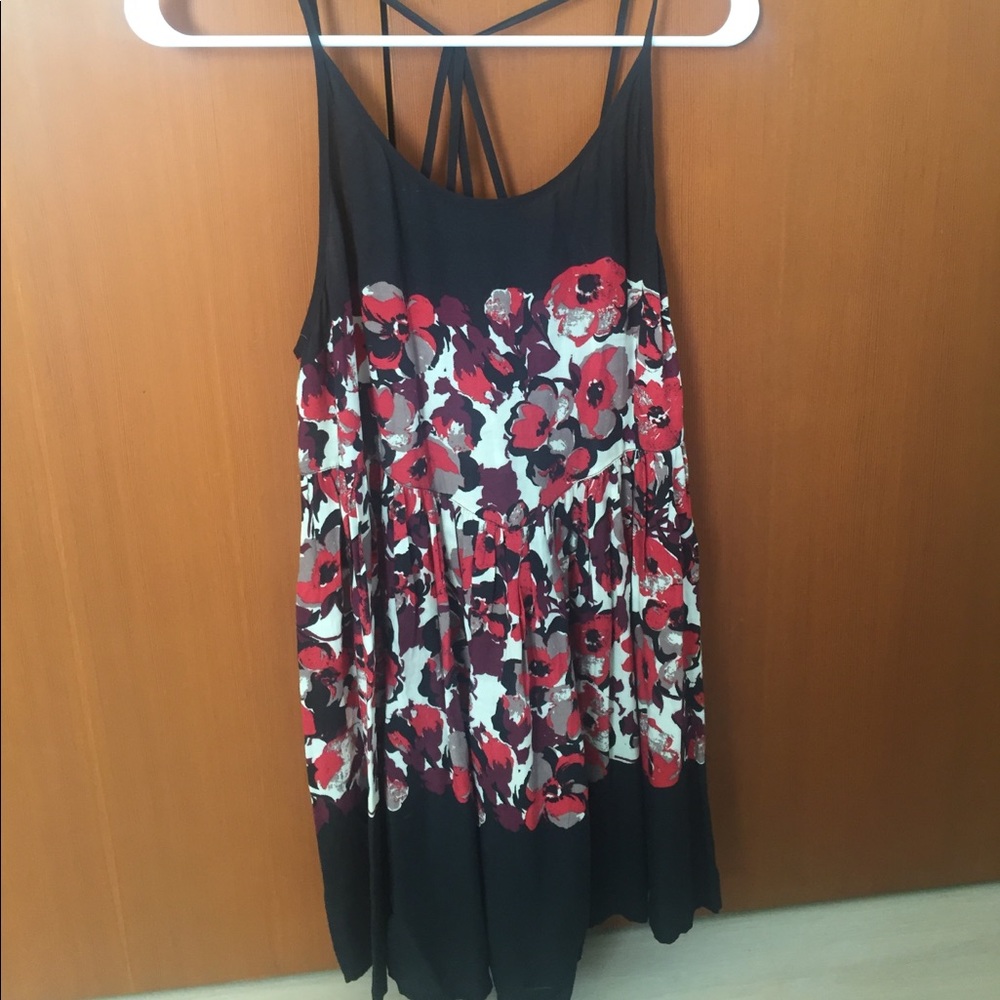 FREE PEOPLE FLORAL DRESS •XS•